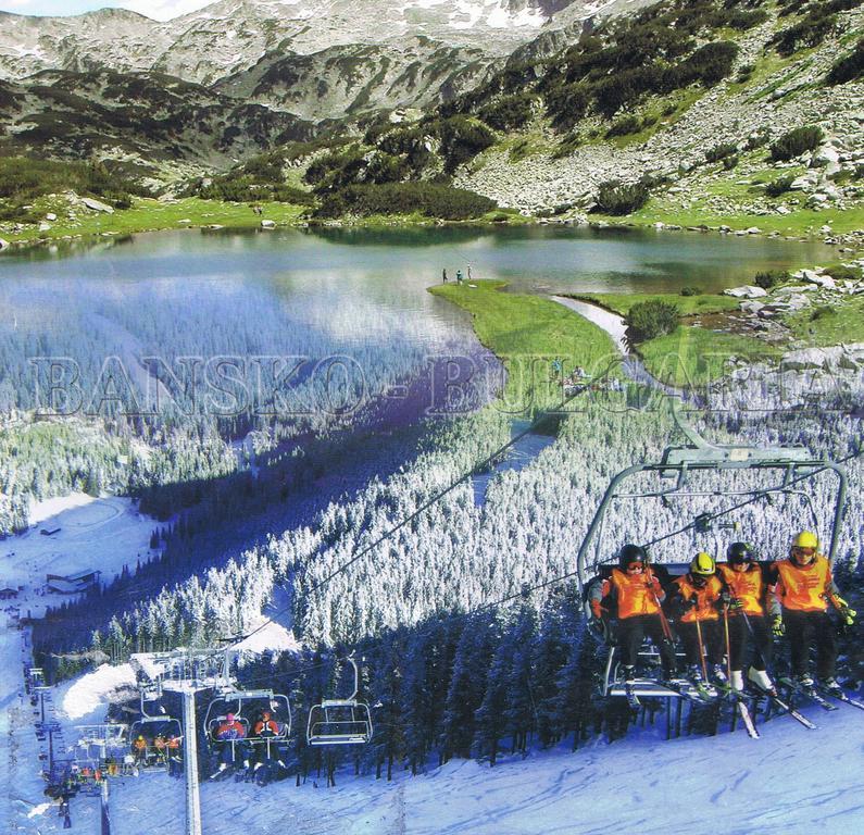 Neon Gondola Lift Apartments Банско Экстерьер фото